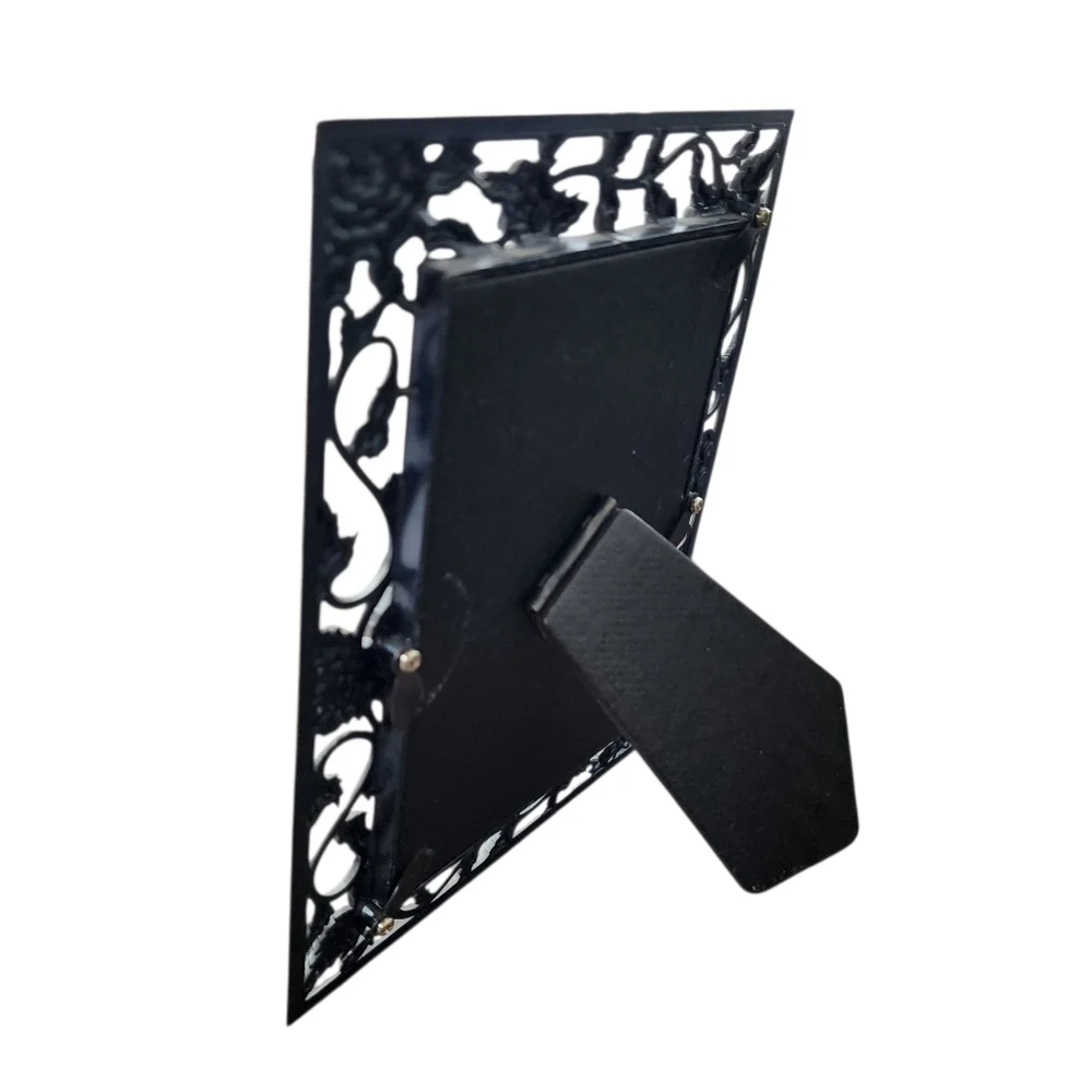 Frame photo silver tone filgree flower leaf & vine design glass front